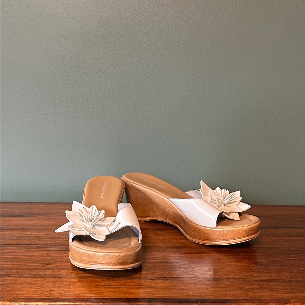 Y2K White Floral Montego Bay Club Wedges